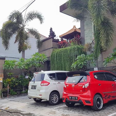 Oyo 3912 Wahyu Residence Bali Denpasar Dış mekan fotoğraf